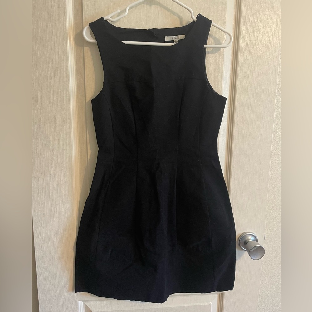 BB Dakota Sleeveless Black Dress